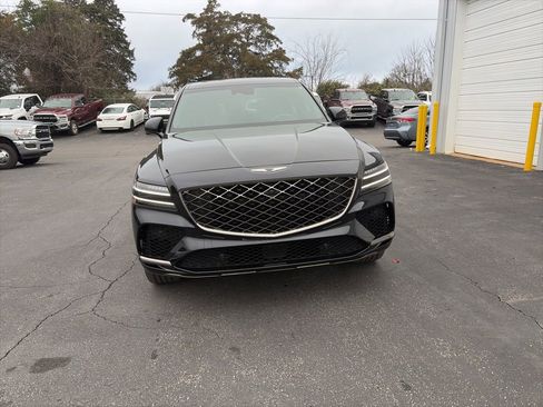 Used 2025 Genesis GV80 3.5T e-SC image 2