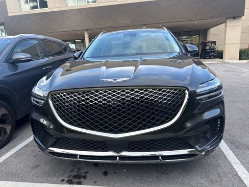 Used 2023 Genesis GV70 2.5T w/ Advanced Package AWD/4WD image 2