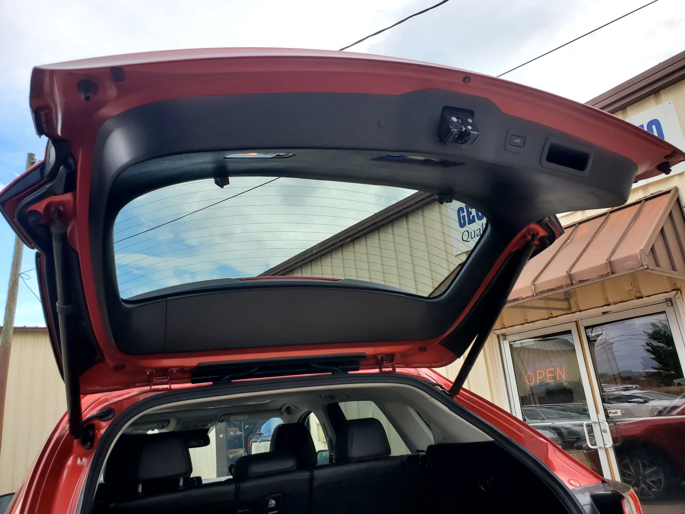 Used 2018 MAZDA CX-5 Touring w/ Preferred Equipment Package AWD/4WD image 64