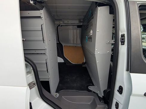 Used 2020 Ford Transit Connect XL image 12