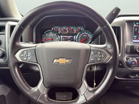 Used 2018 Chevrolet Silverado 1500 LT w/ Texas Edition image 8