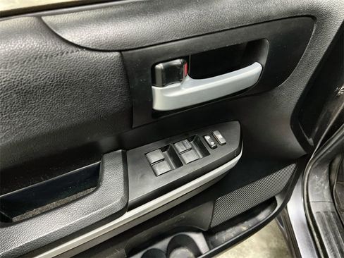 Used 2019 Toyota Tundra SR5 image 14