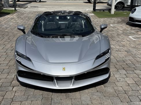 Used 2024 Ferrari SF90 Spider AWD/4WD image 3