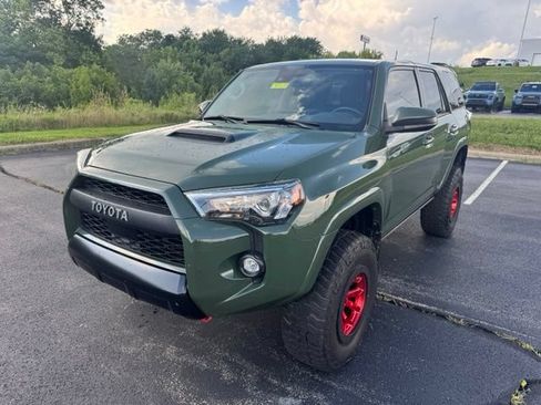 Used 2020 Toyota 4Runner TRD Pro AWD/4WD image 7