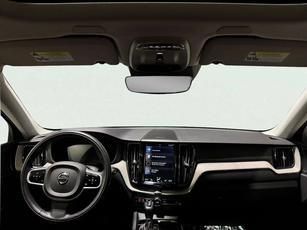 Used 2020 Volvo XC60 T5 Inscription w/ Protection Package AWD/4WD image 9