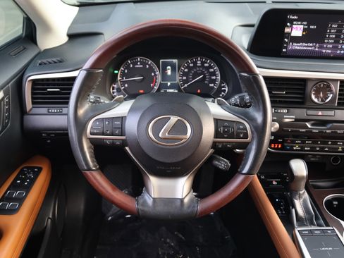 Certified 2022 Lexus RX 350 FWD w/ Premium Package image 17