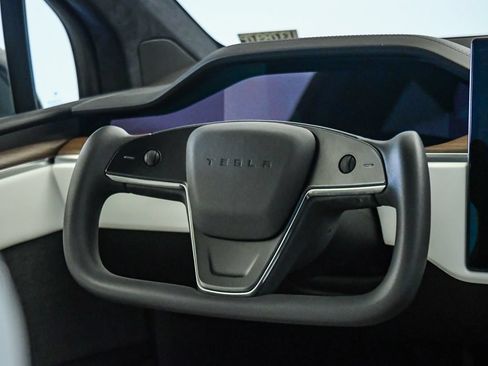 Used 2023 Tesla Model X AWD/4WD image 14