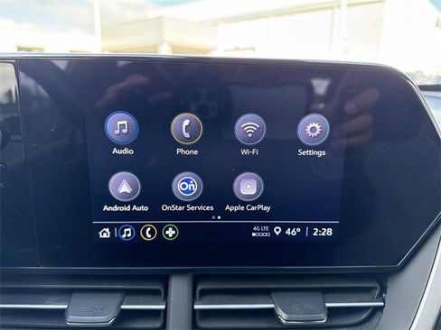 Certified 2024 Chevrolet Trax RS w/ Driver Confidence Package image 23