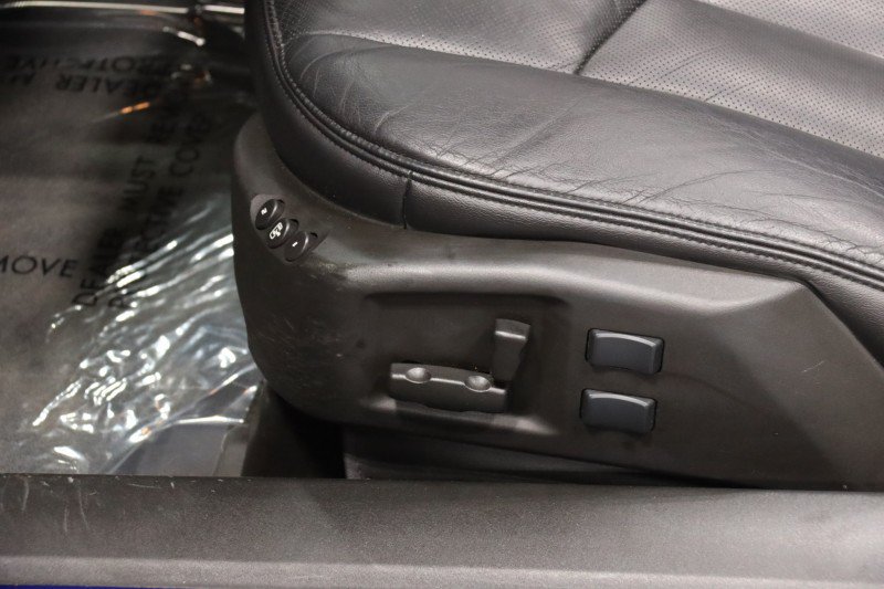 Used 2006 Cadillac XLR RWD image 61