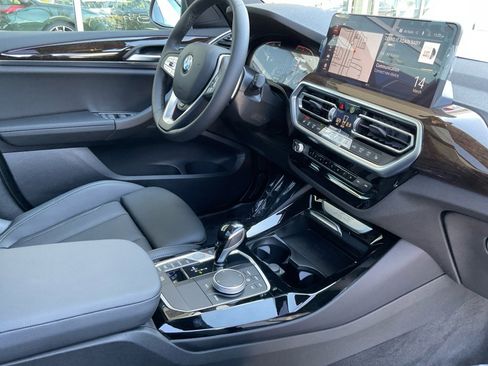 Used 2024 BMW X3 xDrive30i w/ Premium Package image 32