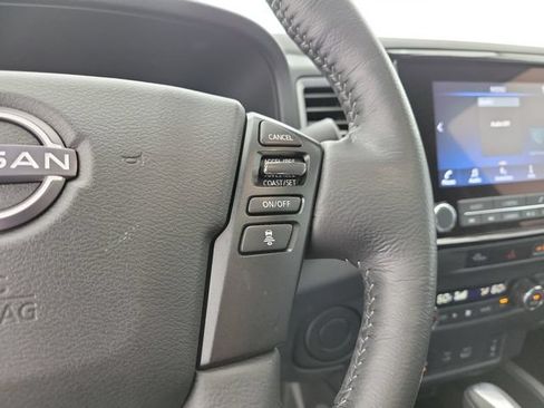 Used 2024 Nissan Frontier SL w/ Technology Package RWD image 24