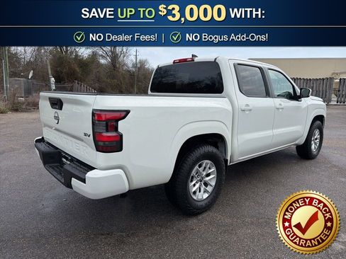 Used 2024 Nissan Frontier SV image 5