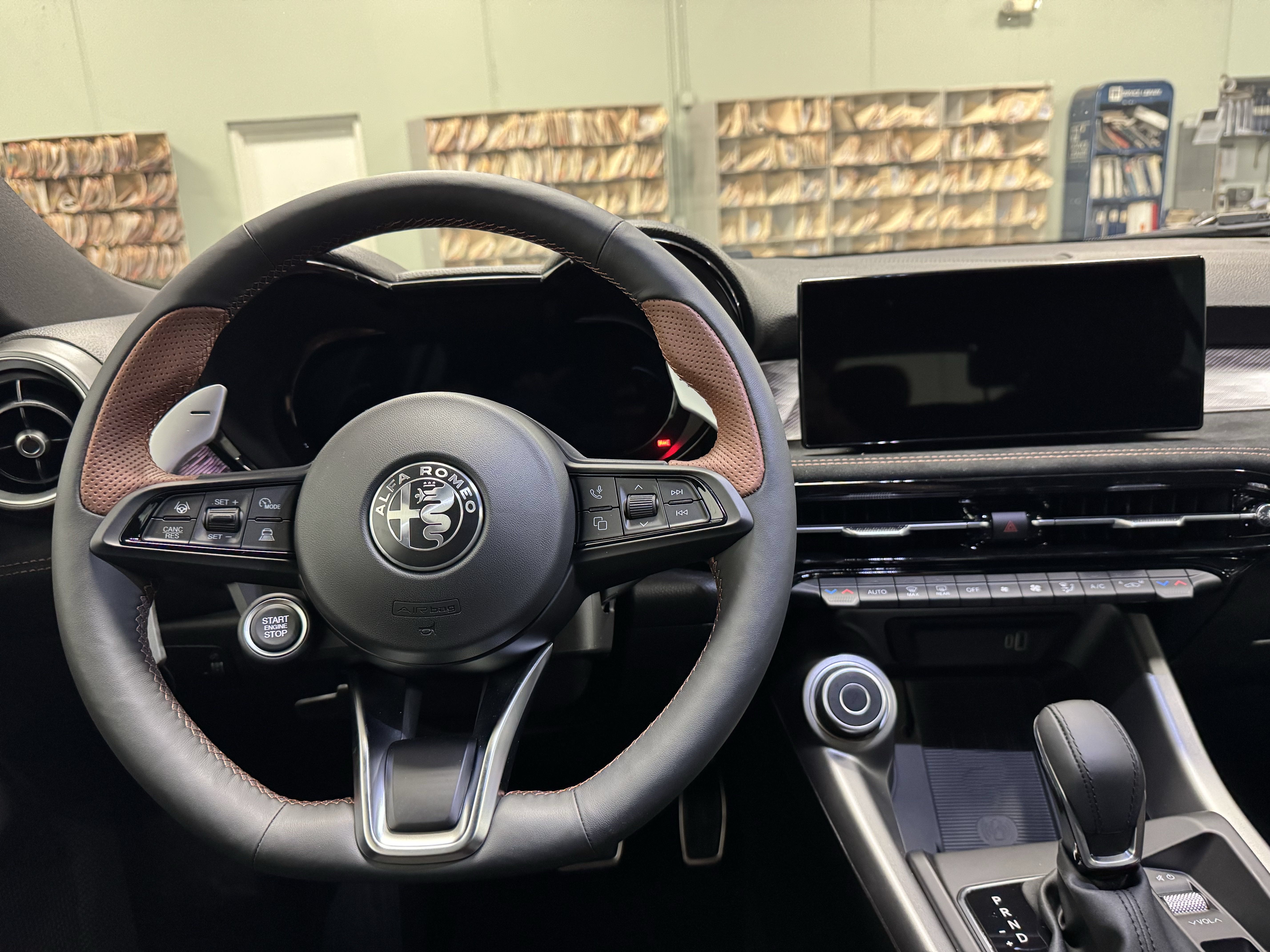 New 2025 Alfa Romeo Tonale AWD/4WD image 12