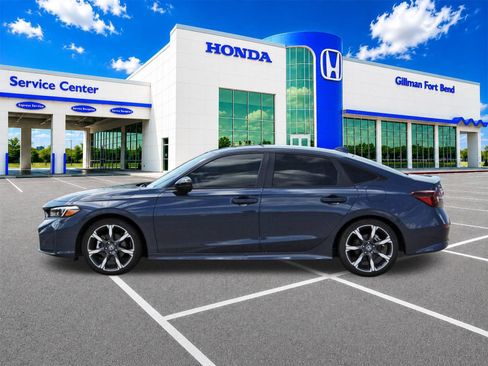 Used 2026 Honda Civic Sport Touring image 4