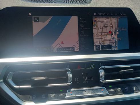Used 2021 BMW M4 Coupe w/ Executive Package RWD image 17