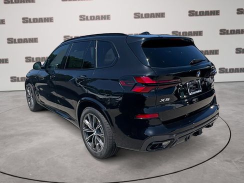 New 2026 BMW X5 xDrive40i w/ M Sport Package AWD/4WD image 3