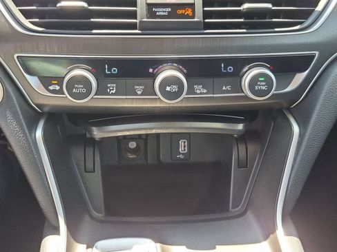 Used 2018 Honda Accord Hybrid image 21
