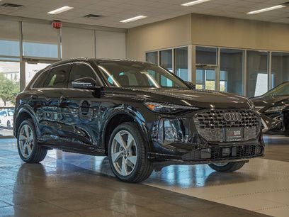 New 2025 Audi Q5 Premium Plus