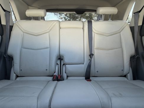 Used 2017 Cadillac XT5 Luxury w/ Driver Awareness Package image 41