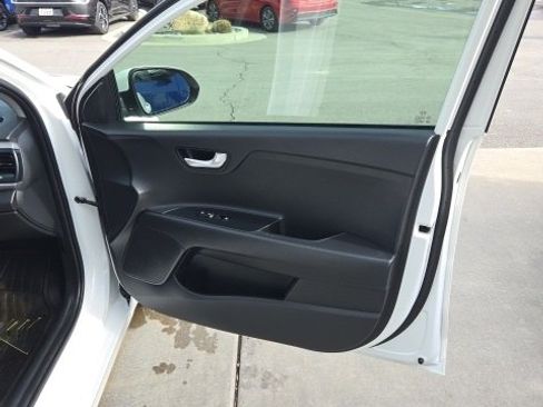 Used 2021 Kia Rio LX image 30