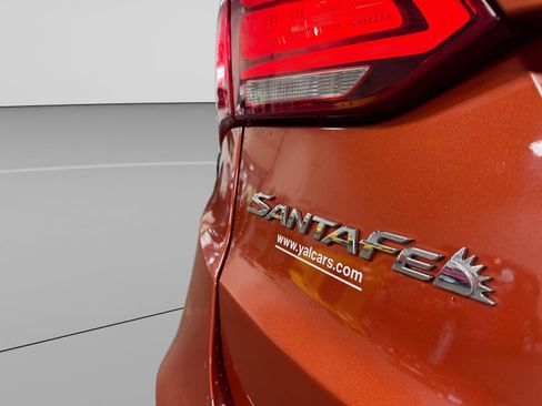 Used 2017 Hyundai Santa Fe Sport AWD/4WD image 41