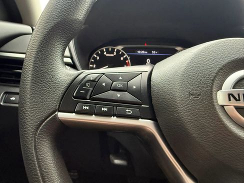 Used 2022 Nissan Altima 2.5 SV image 27