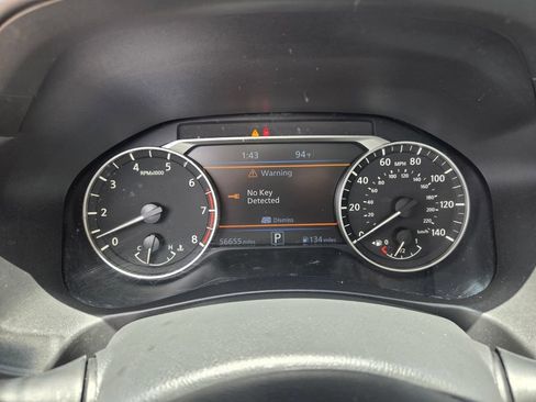 Used 2024 Nissan Altima 2.5 SV w/ SV Premium Package FWD image 31