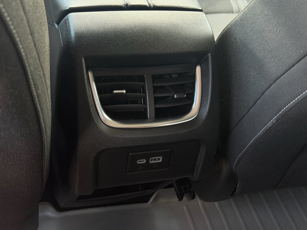 Used 2024 Chevrolet Blazer LT AWD/4WD image 23
