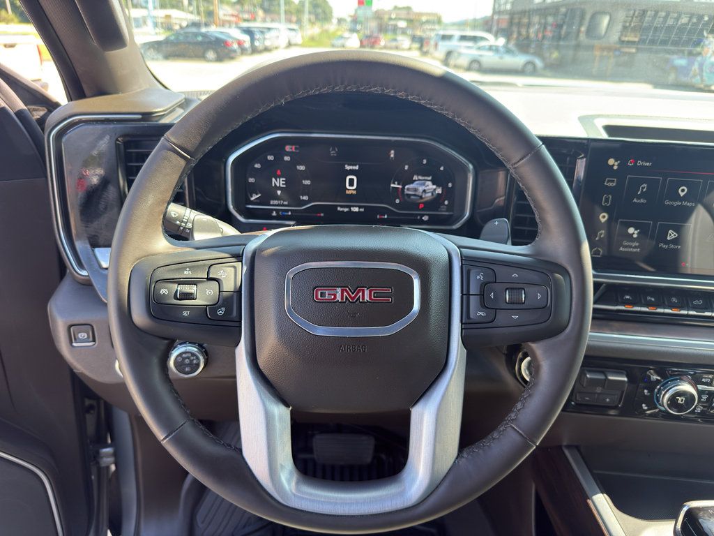 Used 2025 GMC Sierra 1500 SLT w/ SLT Premium Plus Package AWD/4WD image 17