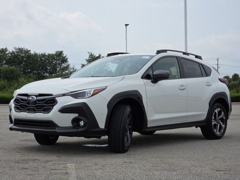 Used 2024 Subaru Crosstrek 2.0i Premium AWD/4WD image 14
