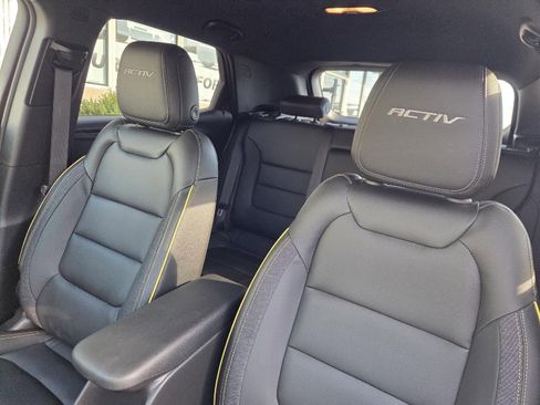 Certified 2024 Chevrolet TrailBlazer ACTIV w/ Convenience Package image 17