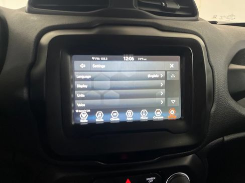 Used 2018 Jeep Renegade Sport w/ Power & Air Group AWD/4WD image 72