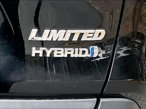 Used 2023 Toyota RAV4 Limited AWD/4WD image 10