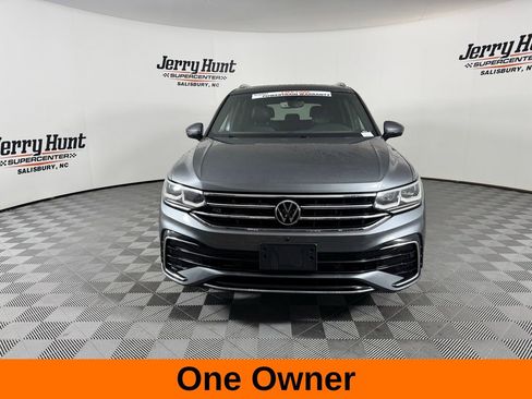 Used 2022 Volkswagen Tiguan SEL R-Line image 5