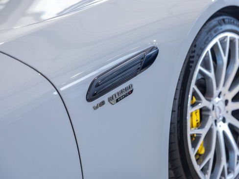 Used 2022 Mercedes-Benz SL 55 AMG 4MATIC image 17