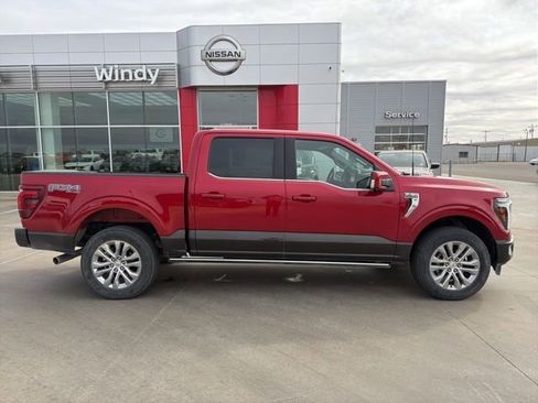 Used 2024 Ford F150 King Ranch w/ FX4 Off-Road Package image 8