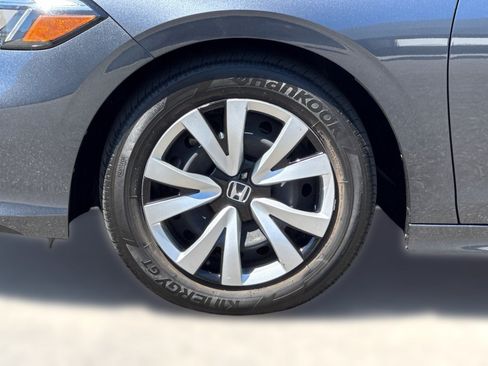 Used 2025 Honda Civic LX image 13