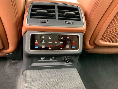 Used 2019 Audi A6 3.0T Premium Plus w/ Premium Plus Package AWD/4WD image 9
