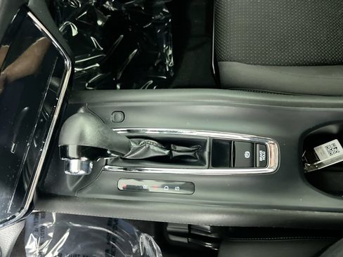 Used 2021 Honda HR-V EX image 22