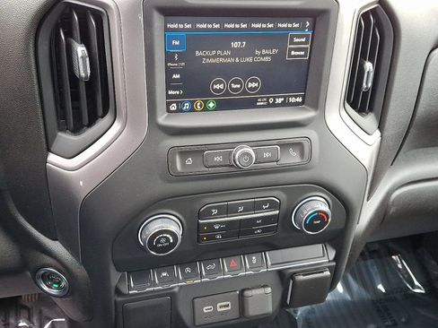 Used 2024 Chevrolet Silverado 1500 W/T image 14