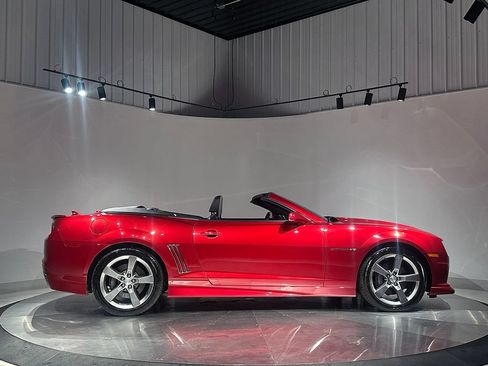 Used 2012 Chevrolet Camaro SS RWD image 5