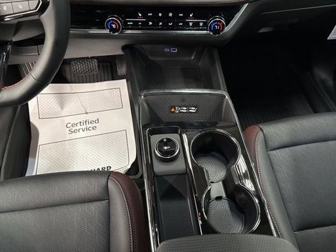 New 2026 Chevrolet Equinox RS w/ Safety and Technology Package AWD/4WD image 18