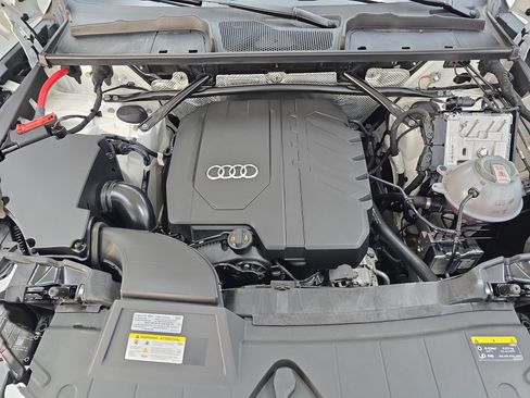 Used 2024 Audi Q5 2.0T Prestige image 30