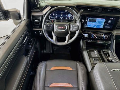 Used 2024 GMC Sierra 2500 AT4 w/ AT4 Premium Plus Package AWD/4WD image 22