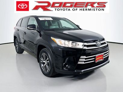 Certified 2017 Toyota Highlander LE
