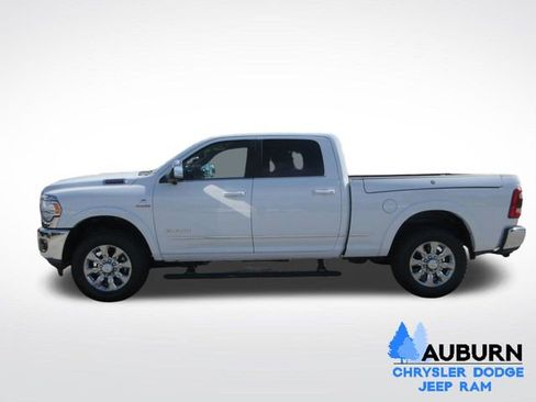 Used 2022 RAM 2500 Limited AWD/4WD image 10