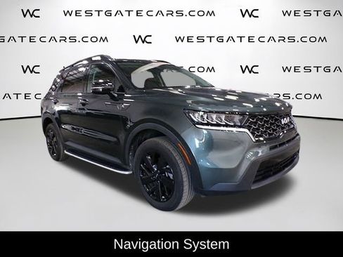 Used 2022 Kia Sorento S image 2