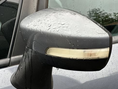 Used 2018 Ford EcoSport SE image 11