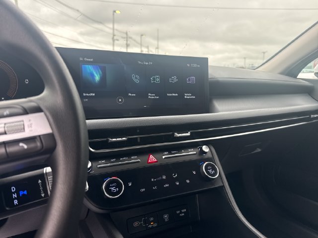 Used 2025 Hyundai Sonata SEL FWD image 18