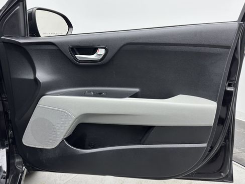 Used 2018 Kia Rio S image 30